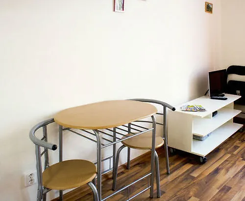 Studio Near The Art Gallery Apartment Prag